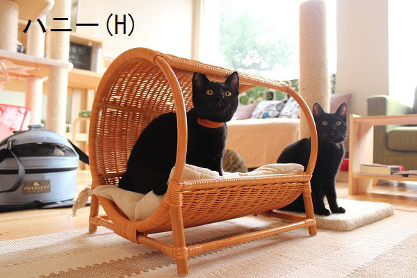 ラタントンネルベッド | オールハンドメイド 天然素材ベッド キャットベッド キャット キャットハウス 籐 トウ ラタン ベッド ネコ 小型犬 クッション おしゃれ かわいい